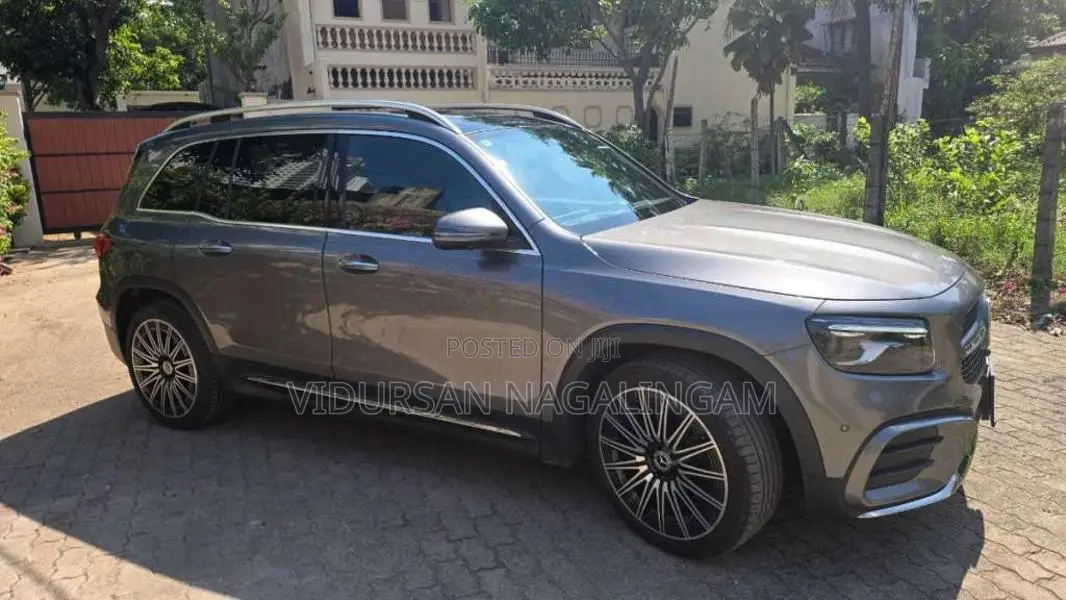 Mercedes-Benz GLB 2024 SUV (Used)