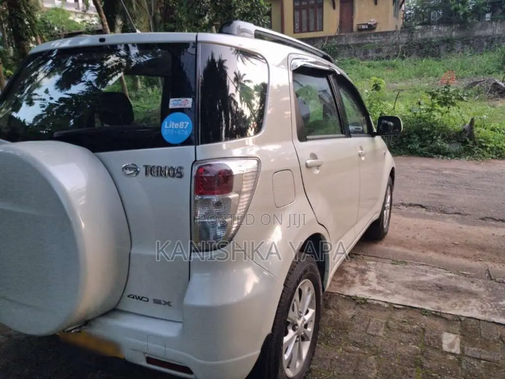 Daihatsu Terios 2011 SUV (Used)