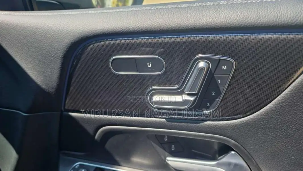 Mercedes-Benz GLB 2024 SUV (Used)