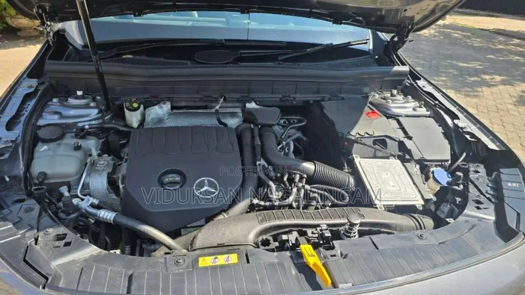 Mercedes-Benz GLB 2024 SUV (Used)