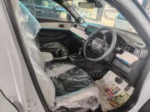 Honda Vezel Z Play 2025 SUV Unregistered (Recondition)