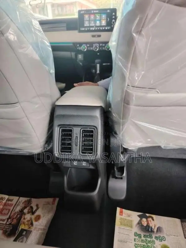 Honda Vezel Z Play 2025 SUV Unregistered (Recondition)