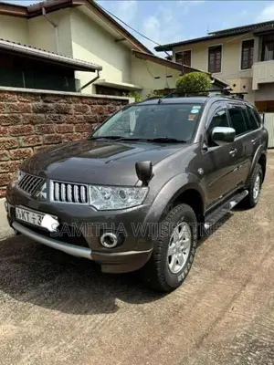 Mitsubishi Montero Sport 2011 SUV (Used)