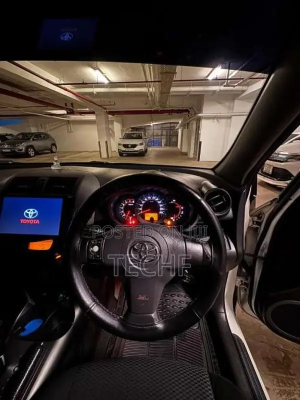 Toyota RAV4 2006 SUV (Used)