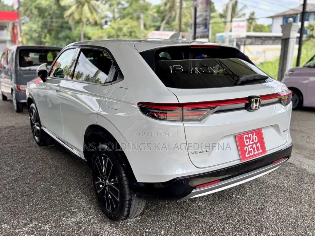 Honda Vezel Z EHEV 2026 SUV Unregistered (Recondition)