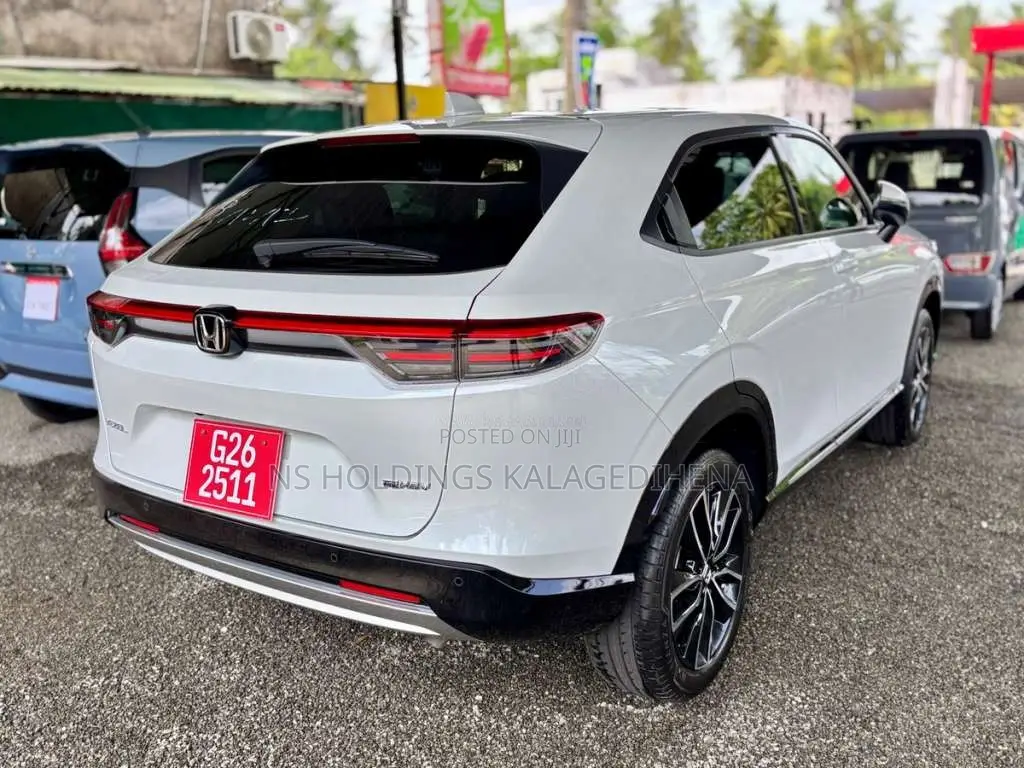 Honda Vezel Z EHEV 2026 SUV Unregistered (Recondition)