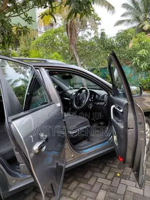 Kia Sorento 2011 SUV (Used)