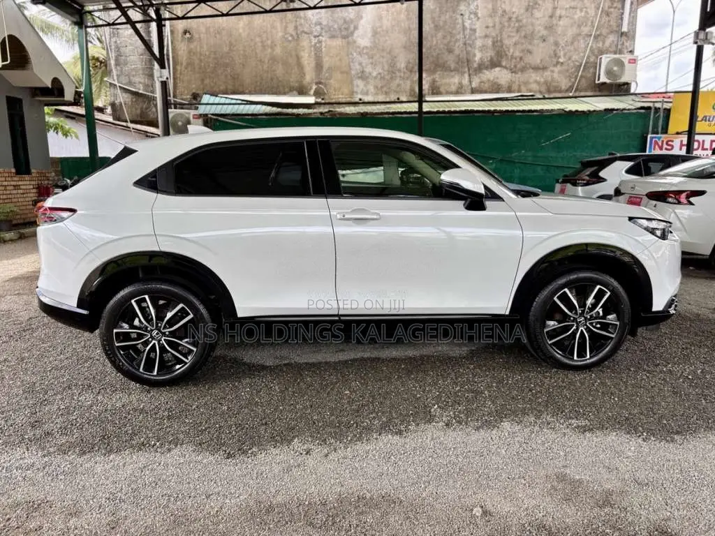 Honda Vezel Z EHEV 2026 SUV Unregistered (Recondition)