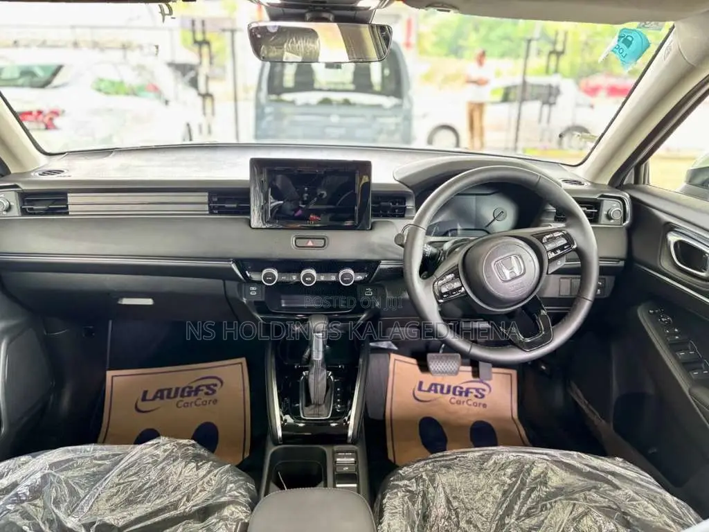 Honda Vezel Z EHEV 2026 SUV Unregistered (Recondition)
