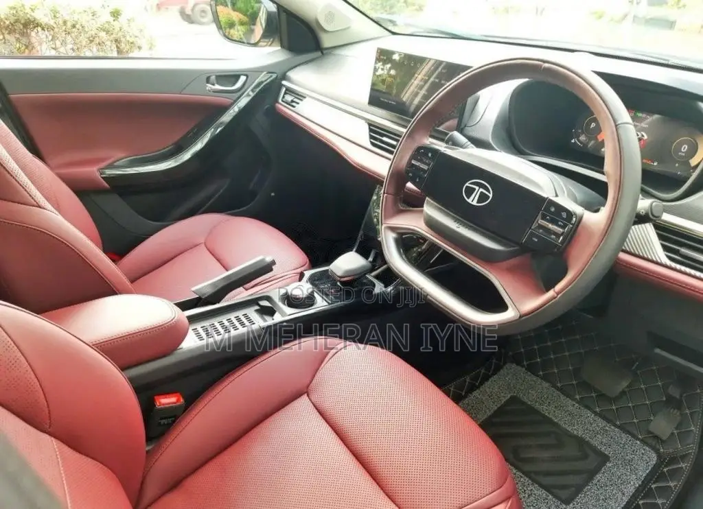 Tata Curvv 2025 SUV (Used)