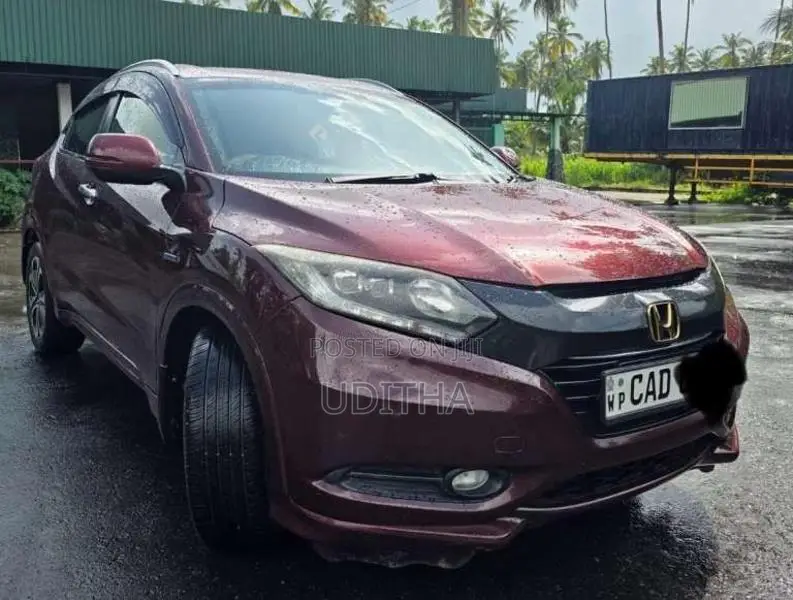 Honda Vezel Orange Pack 2014 SUV (Used)