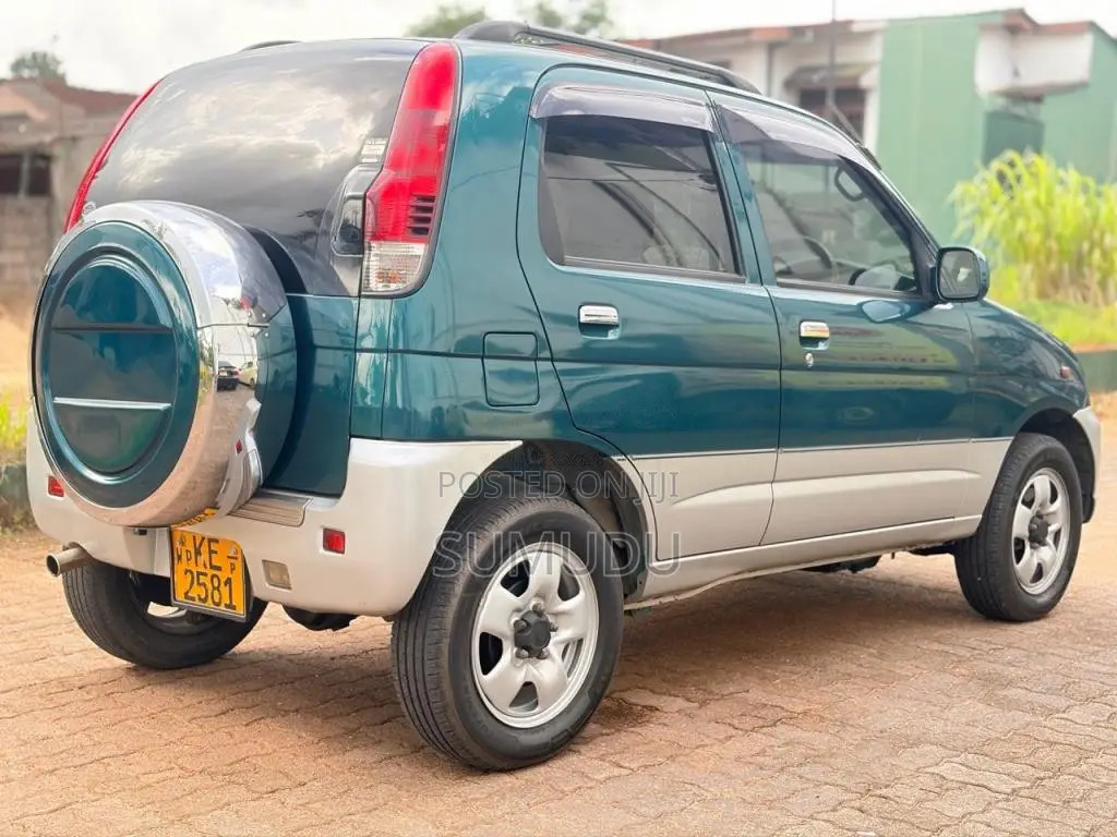 Daihatsu Terios 2004 SUV (Used)