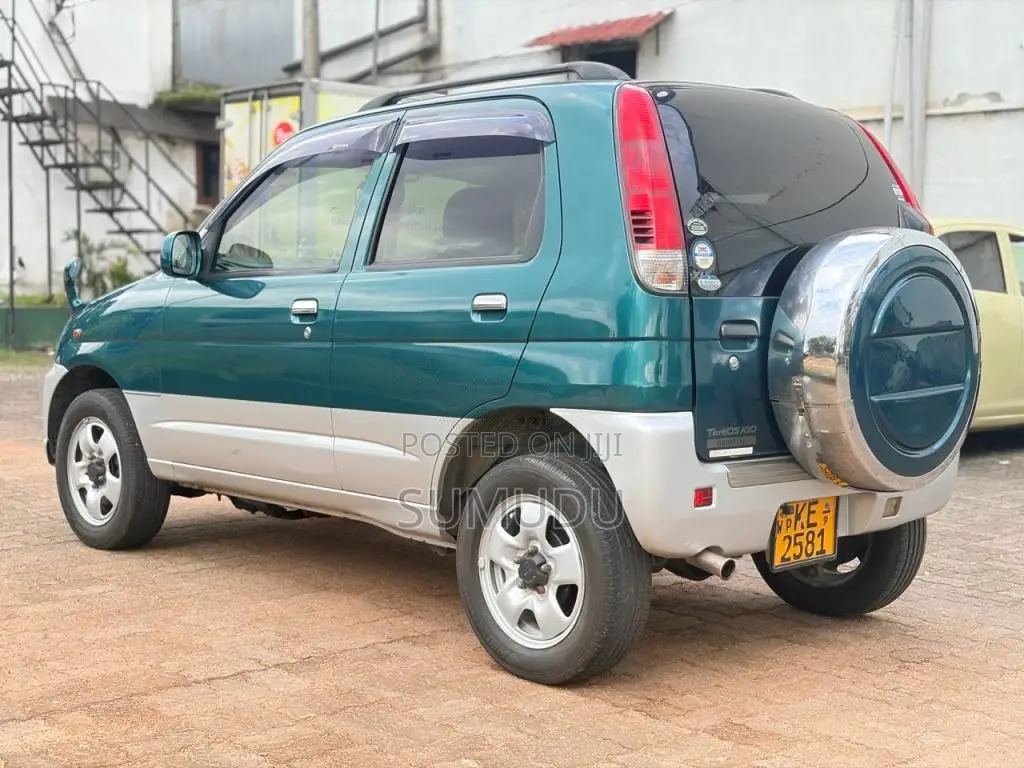 Daihatsu Terios 2004 SUV (Used)