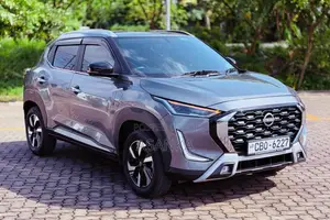 Nissan Magnite TEKNA PLUS EZ-SHIFT 2025 SUV (Used)
