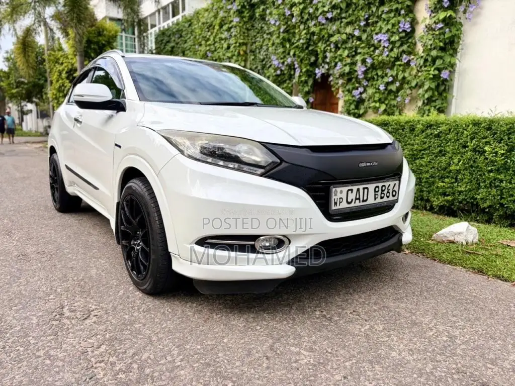 Honda Vezel 2014 SUV (Used)