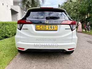 Honda Vezel 2014 SUV (Used)
