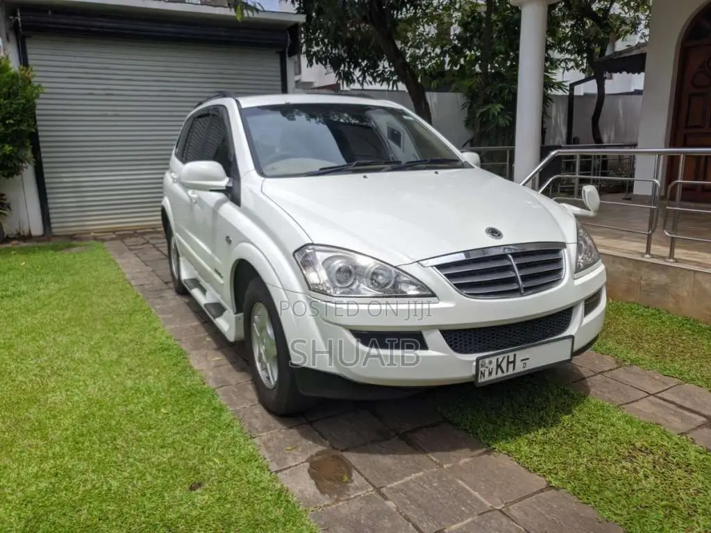 Micro Kyron 2009 SUV (Used)
