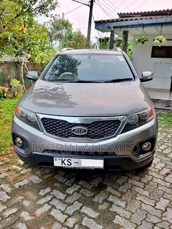 Kia Sorento 2011 SUV (Used)
