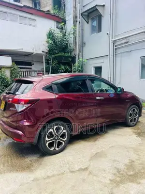 Honda Vezel 2014 SUV (Used)