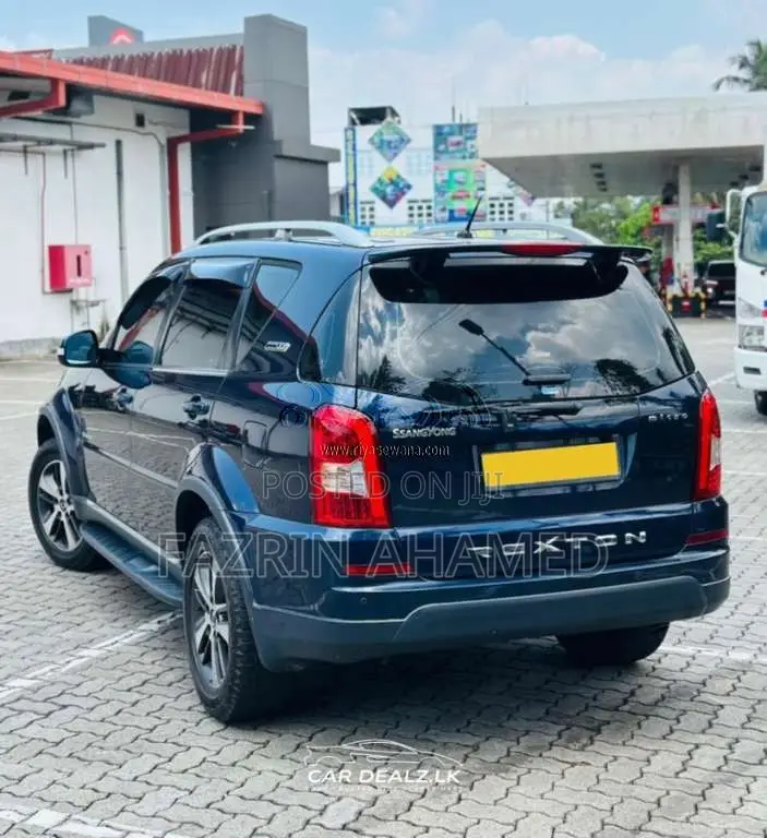 Micro Rexton 2015 SUV (Used)