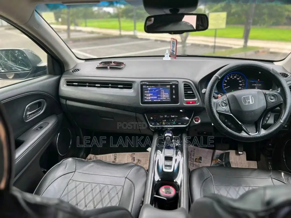 Honda Vezel Z Grade 2014 SUV (Used)