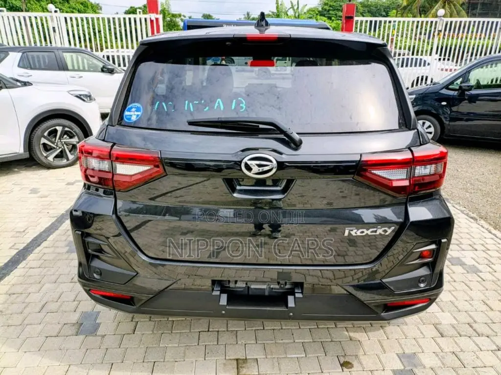 Daihatsu ROCKY G 2024 SUV Unregistered (Recondition)