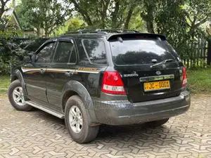 Kia Sorento 2004 SUV (Used)
