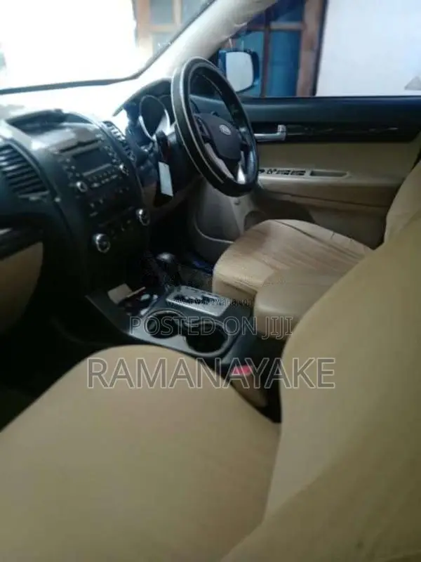 Kia Sorento 2011 SUV (Used)