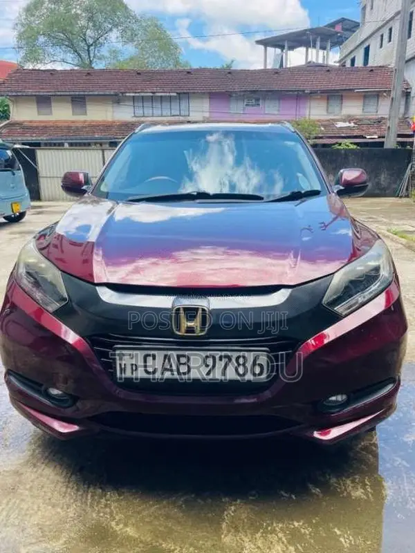 Honda Vezel 2014 SUV (Used)