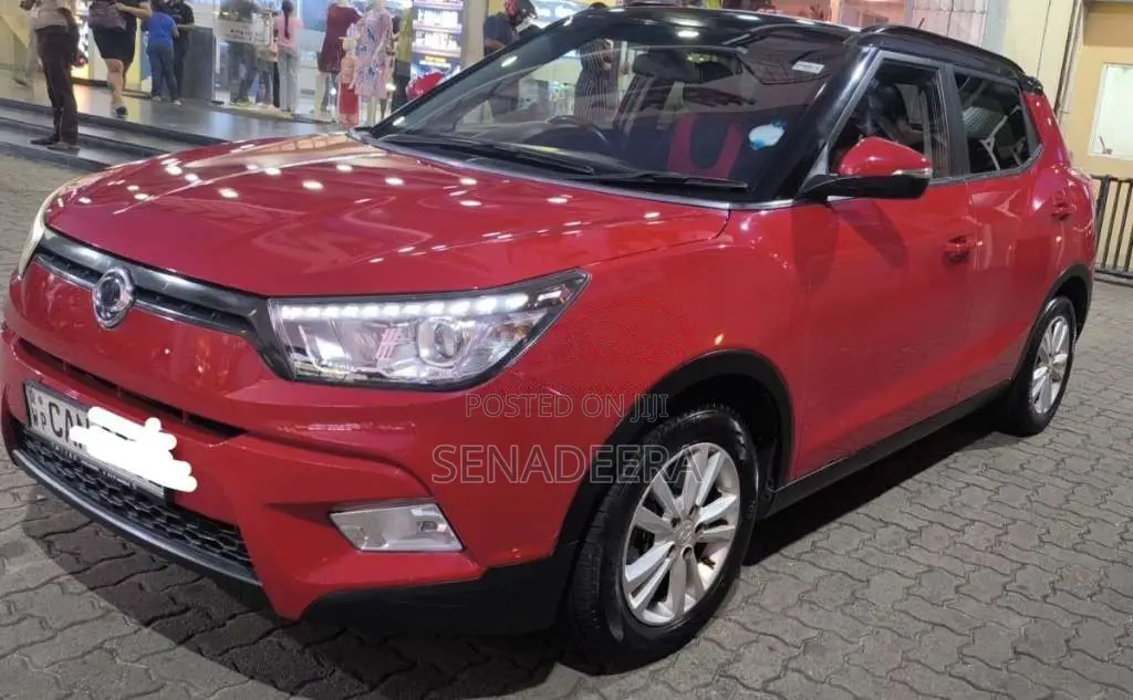 Micro Tivoli 2015 SUV (Used)