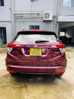 Honda Vezel 2014 SUV (Used)