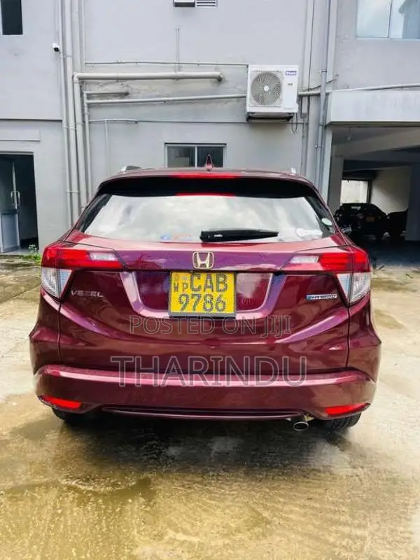 Honda Vezel 2014 SUV (Used)