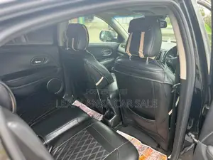 Honda Vezel Z Grade 2014 SUV (Used)