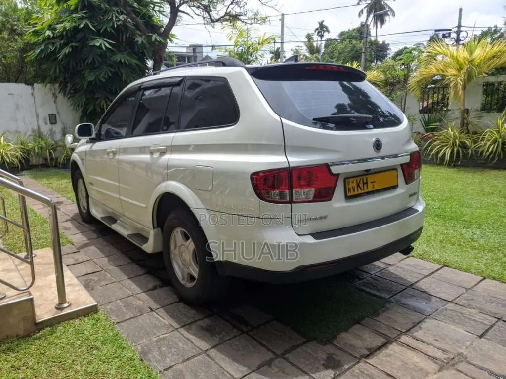 Micro Kyron 2009 SUV (Used)