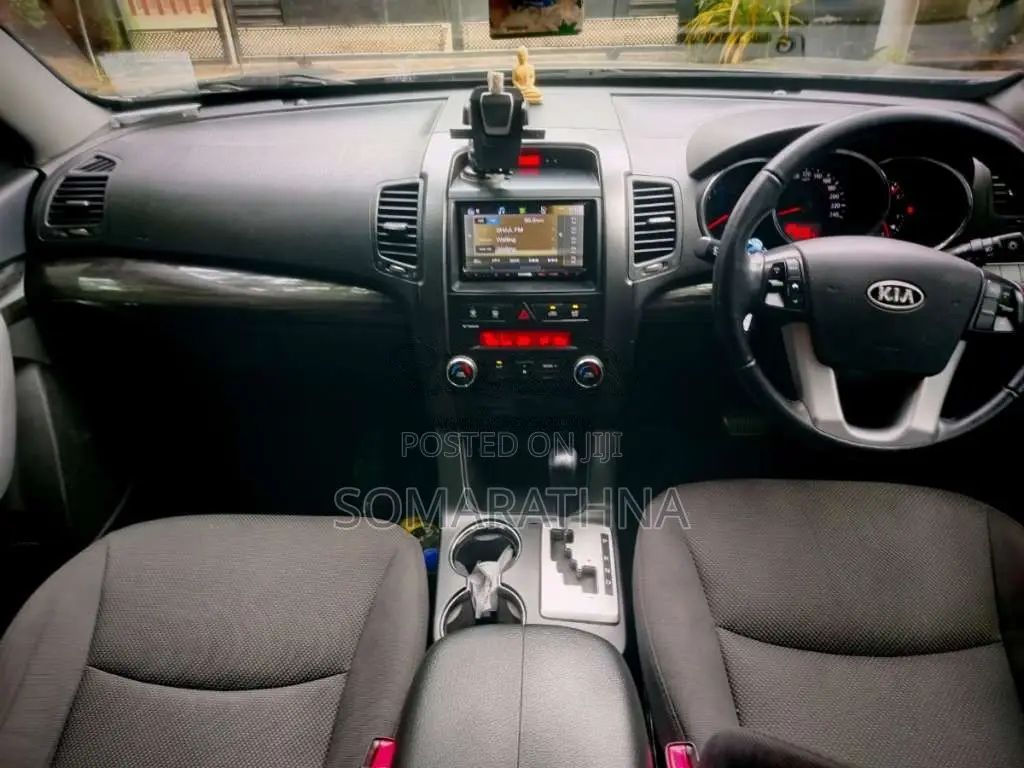 Kia Sorento 2011 SUV (Used)