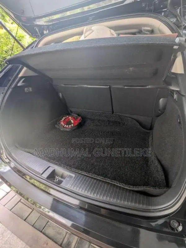 Honda Vezel 2015 SUV (Used)