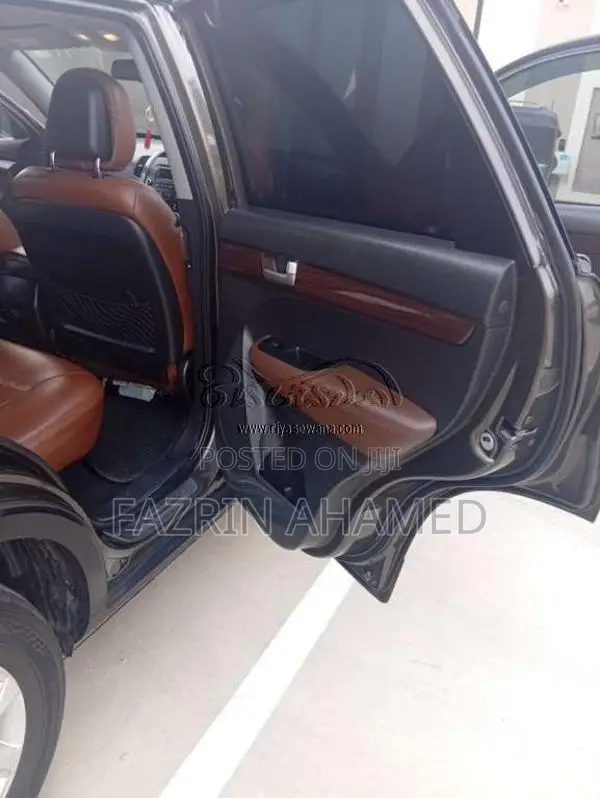Kia Sorento Turbo 2012 SUV (Used)
