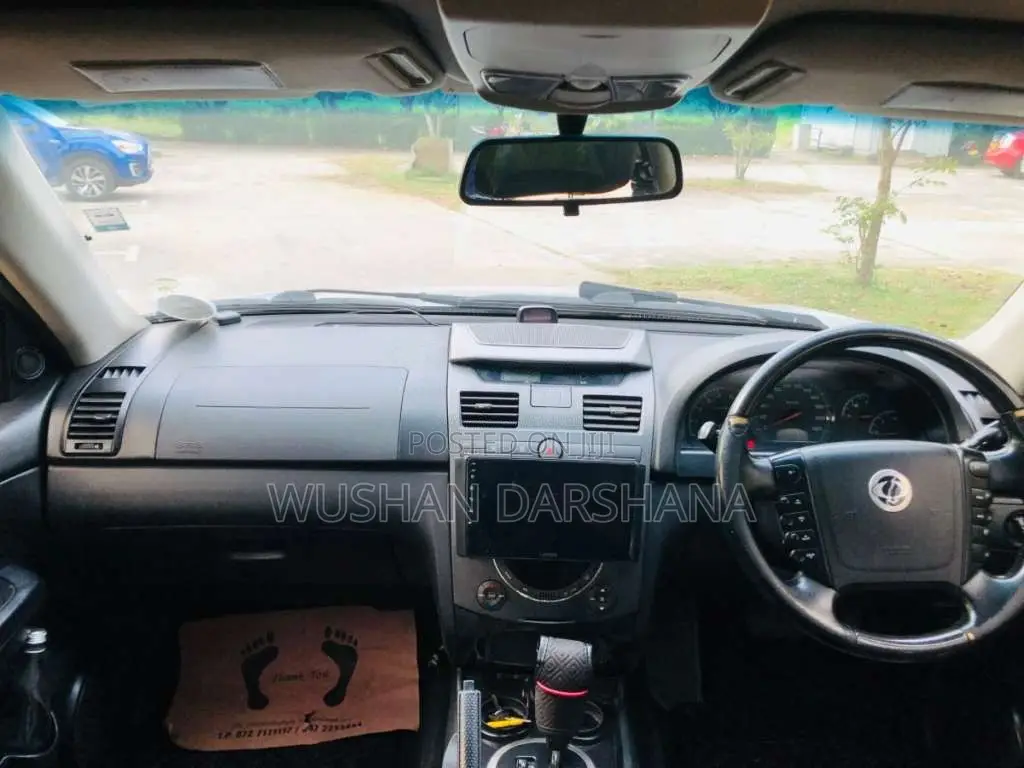 Micro Rexton 2009 SUV (Used)