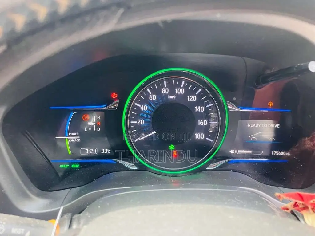 Honda Vezel 2014 SUV (Used)