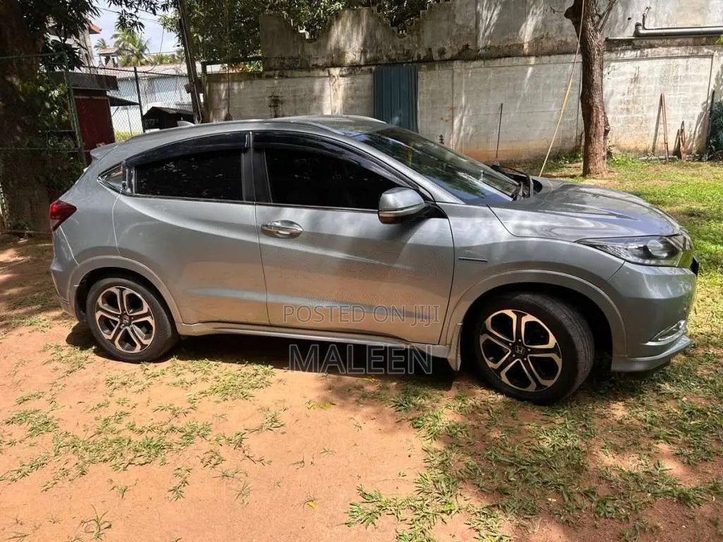 Honda Vezel 2014 SUV (Used)