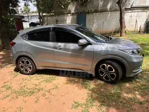 Honda Vezel 2014 SUV (Used)