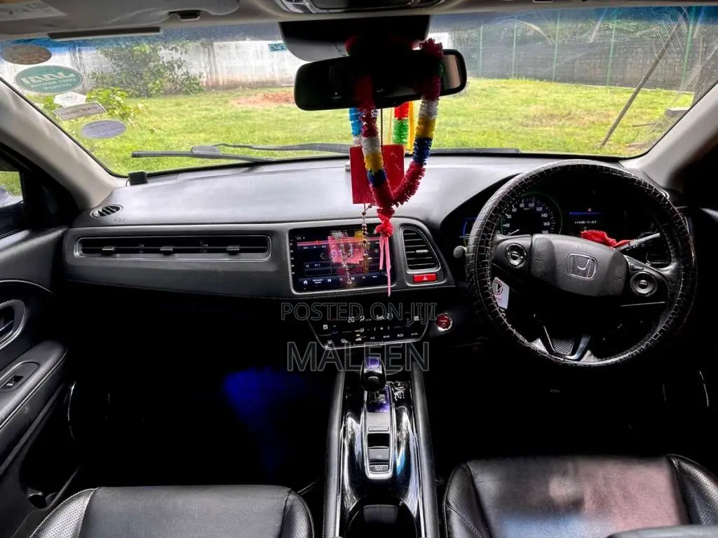 Honda Vezel 2014 SUV (Used)