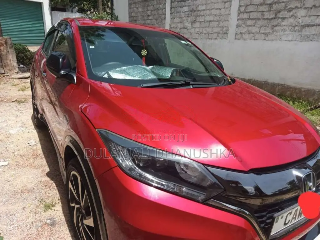 Honda Vezel Rs 2016 SUV (Used)