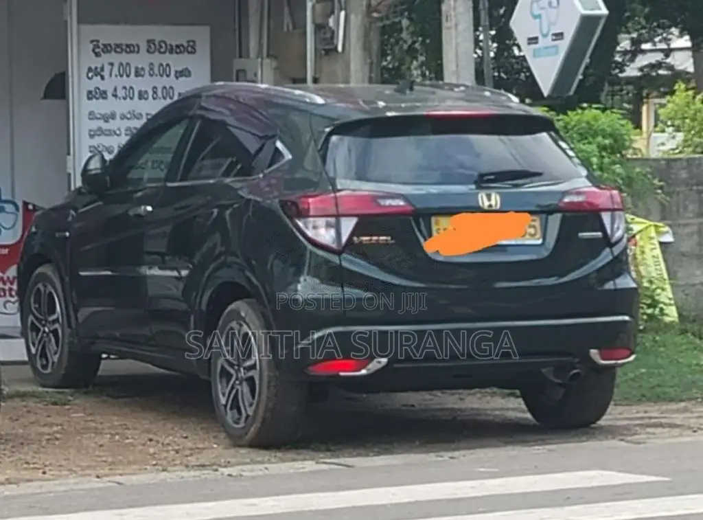 Honda Vezel 2014 SUV (Used)