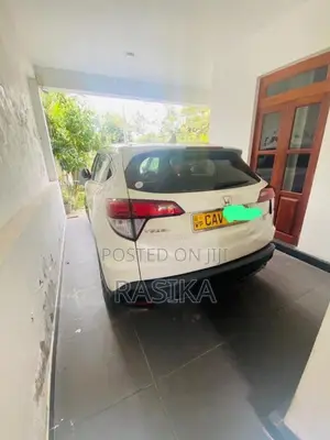 Honda Vezel 2017 SUV (Used)