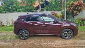 Honda Vezel 2014 SUV (Used)