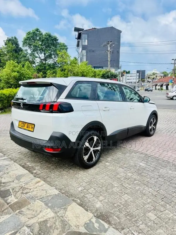 Peugeot 5008 2018 SUV (Used)