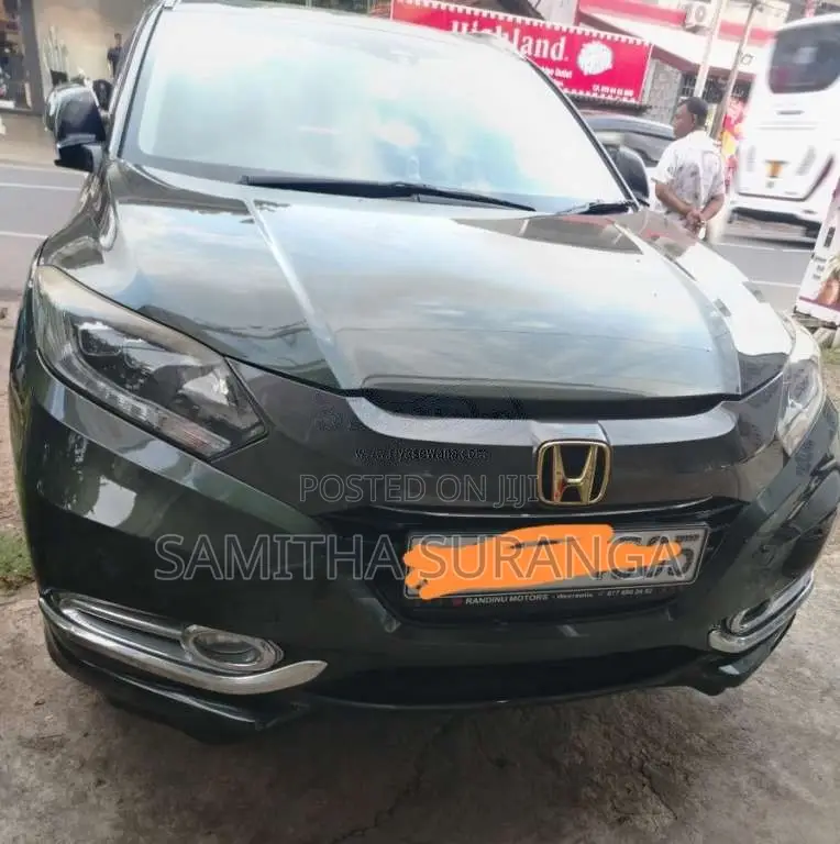 Honda Vezel 2014 SUV (Used)