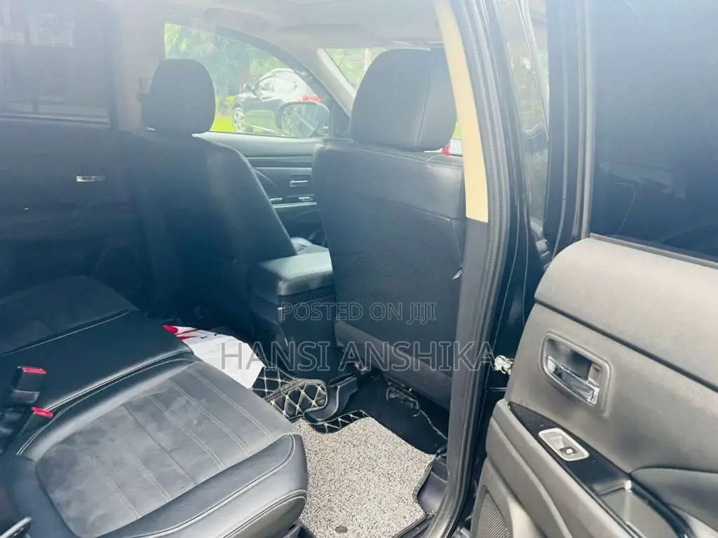 Mitsubishi Outlander 2015 SUV (Used)