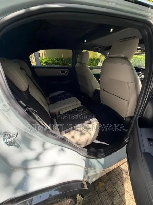 Honda Vezel Z Play MOONROOF 2026 SUV Brand New